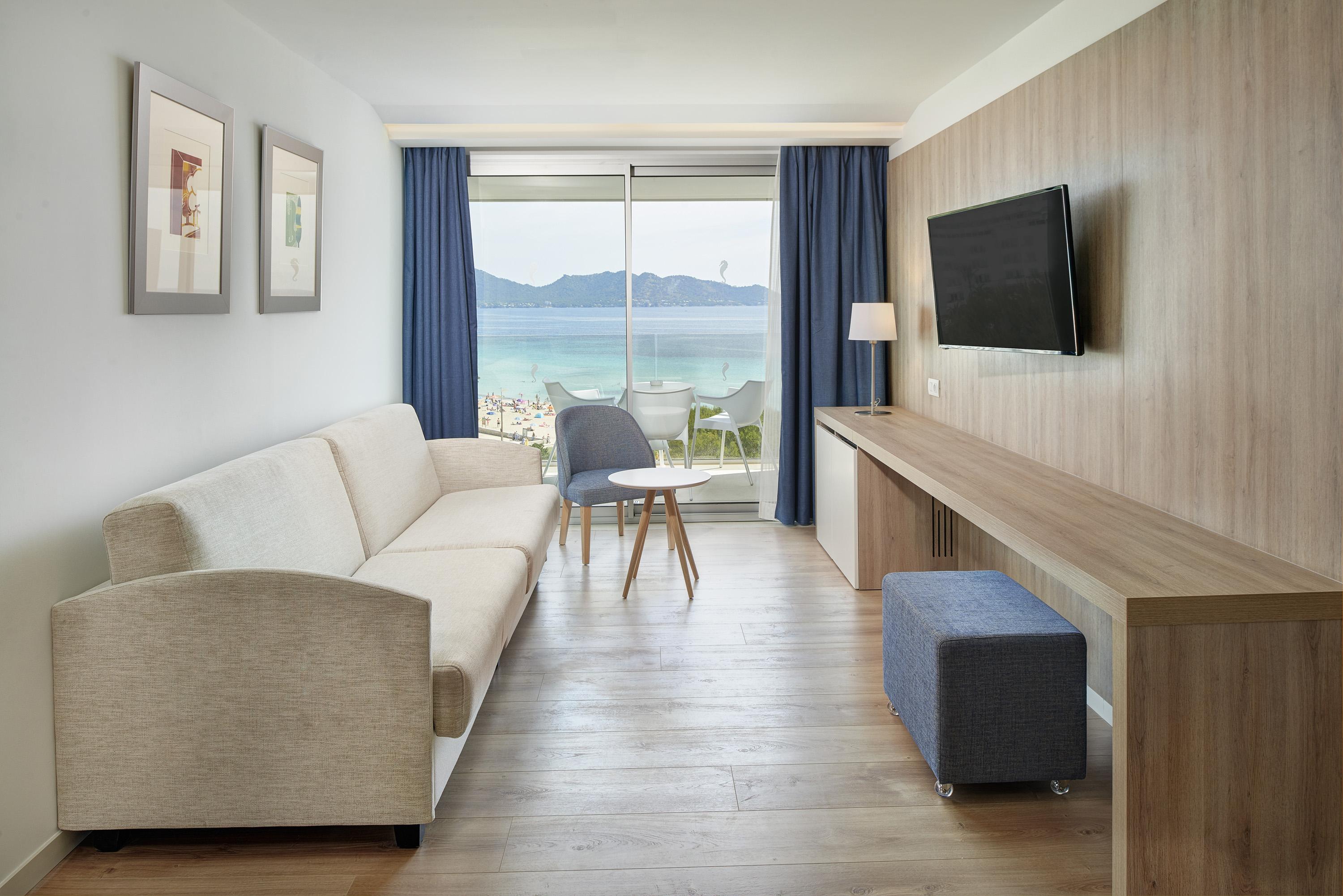 Hipotels Bahia Cala Millor - Adults Only Exterior photo