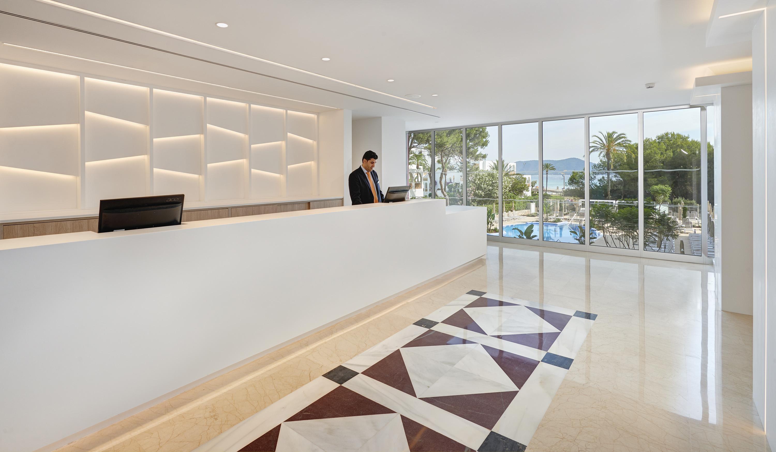 Hipotels Bahia Cala Millor - Adults Only Exterior photo