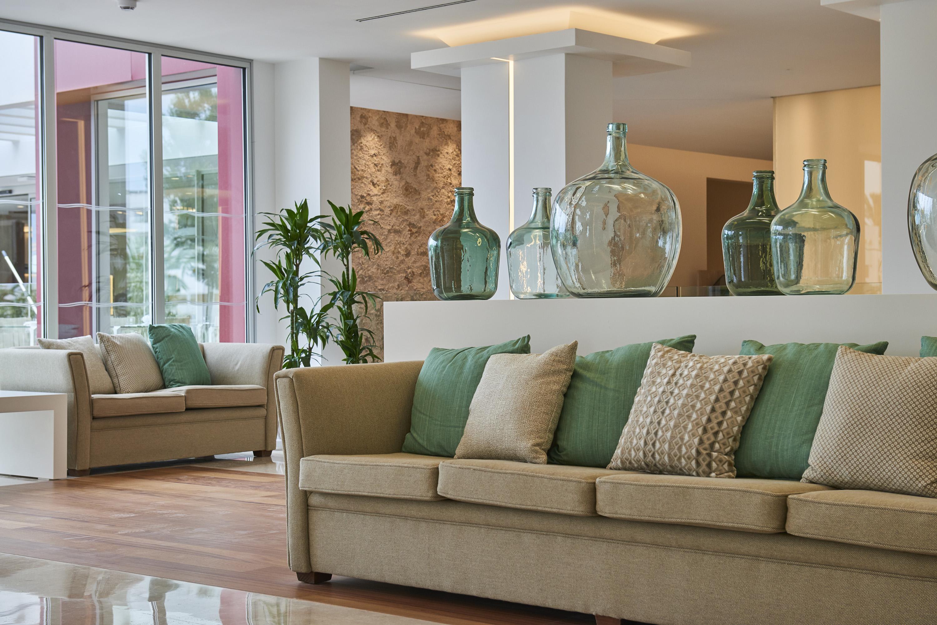 Hipotels Bahia Cala Millor - Adults Only Exterior photo